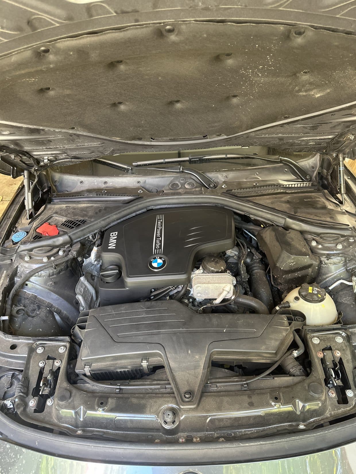 2016 BMW 320i · Full service refresh on the F30. Plugs, oil, filters across the board.